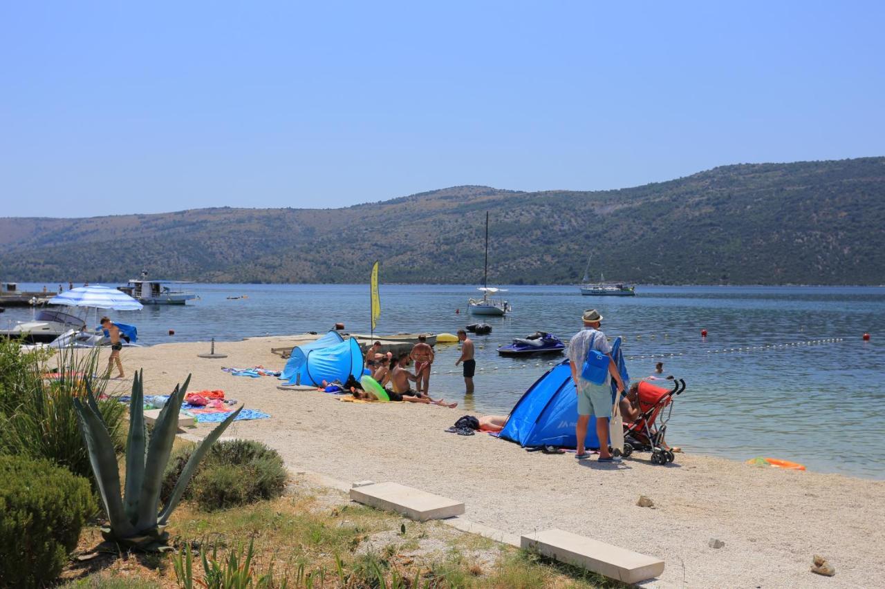 Seaside Holiday House Poljica, Trogir - 5161 Marina Esterno foto